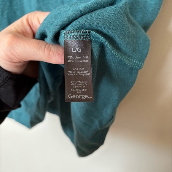 🎉4/30$🎉 George Green Flutter Sleeve Blouse – Women’s L 💚👚 - Picture 3 of 4